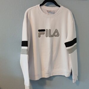NWOT - Fila White Sweatshirt with Black and Gray Accents - Size XL